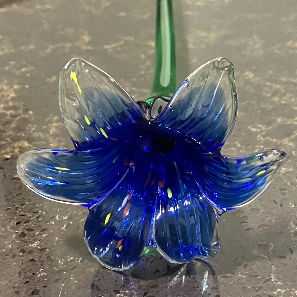 Glass Flower Long Stem ** Stunning Piece!